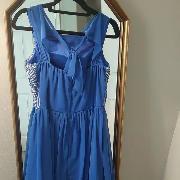 Chi Chi London Silver Sequin Fit and Flare Mini Dress - Picture 4 of 6